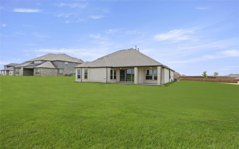 761 Emerald Valley Drive, Ovilla, TX 75154, 4 Bedrooms Bedrooms, ,3 BathroomsBathrooms,Residential,For Sale,761 Emerald Valley Drive,20621388