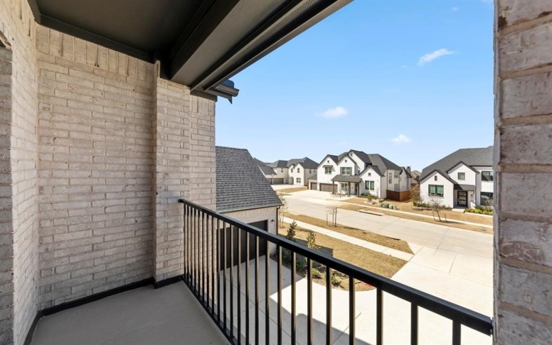 16322 W Old Westbury Lane, Frisco, TX 75033, 4 Bedrooms Bedrooms, ,5 BathroomsBathrooms,Residential,For Sale,16322 W Old Westbury Lane,0,21173850