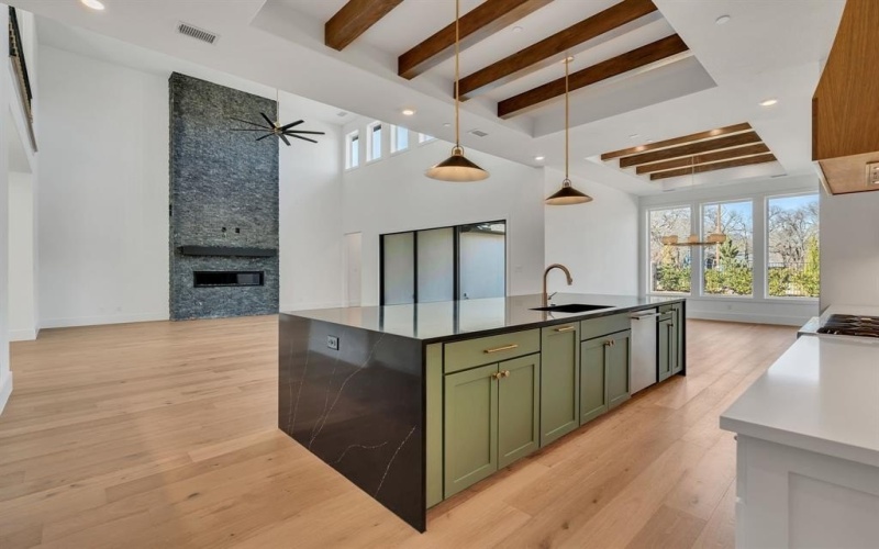 4108 Crystal Cove, Flower Mound, TX 75022, 4 Bedrooms Bedrooms, ,6 BathroomsBathrooms,Residential,For Sale,4108 Crystal Cove,20548582