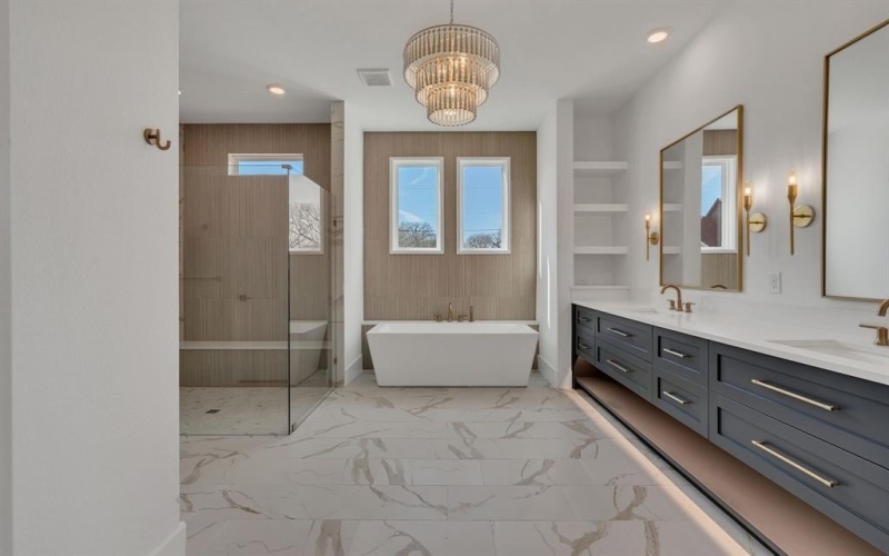 4108 Crystal Cove, Flower Mound, TX 75022, 4 Bedrooms Bedrooms, ,6 BathroomsBathrooms,Residential,For Sale,4108 Crystal Cove,20548582