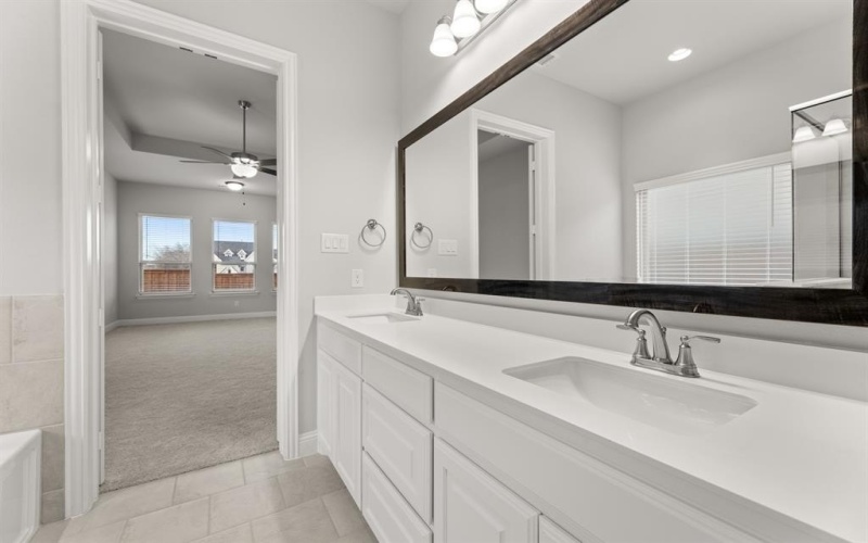 3539 Helios Lane, Corinth, TX 76208, 4 Bedrooms Bedrooms, ,3 BathroomsBathrooms,Residential,For Sale,3539 Helios Lane,0,21173961