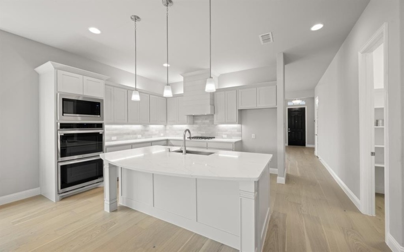 1616 Olympia Avenue, Corinth, TX 76208, 3 Bedrooms Bedrooms, ,2 BathroomsBathrooms,Residential,For Sale,1616 Olympia Avenue,0,21173973