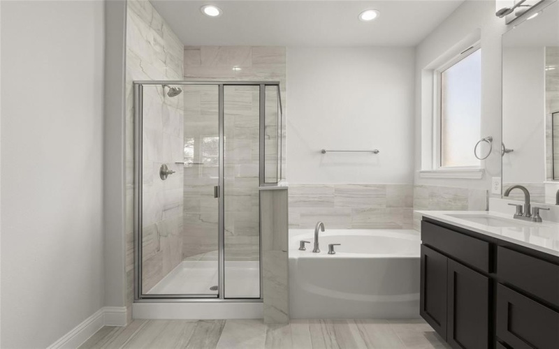 17141 Oxborough Drive, Fort Worth, TX 76247, 5 Bedrooms Bedrooms, ,3 BathroomsBathrooms,Residential,For Sale,17141 Oxborough Drive,0,21173990