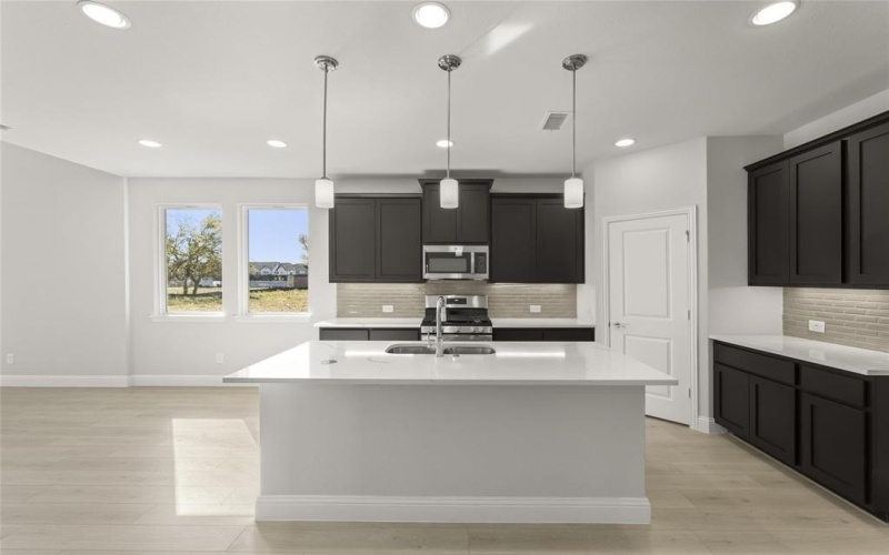 17141 Oxborough Drive, Fort Worth, TX 76247, 5 Bedrooms Bedrooms, ,3 BathroomsBathrooms,Residential,For Sale,17141 Oxborough Drive,0,21173990