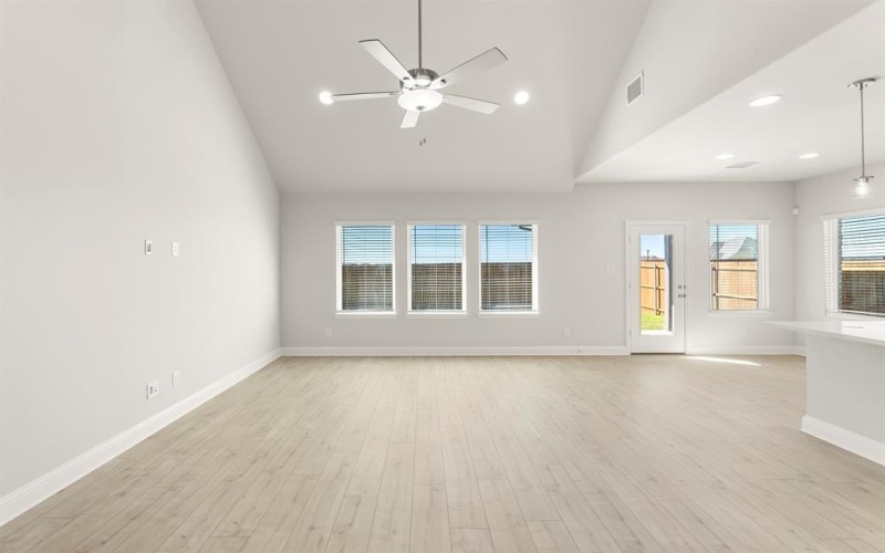 17137 Oxborough Drive, Fort Worth, TX 76247, 5 Bedrooms Bedrooms, ,5 BathroomsBathrooms,Residential,For Sale,17137 Oxborough Drive,0,21174002