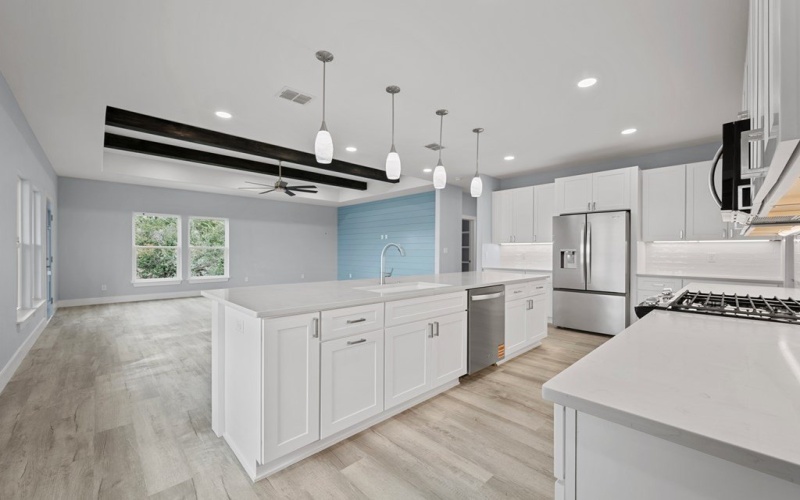 151 Front St, ROCKPORT, TX 78382, 3 Bedrooms Bedrooms, ,2 BathroomsBathrooms,Residential,For Sale,151 Front St,0,150526