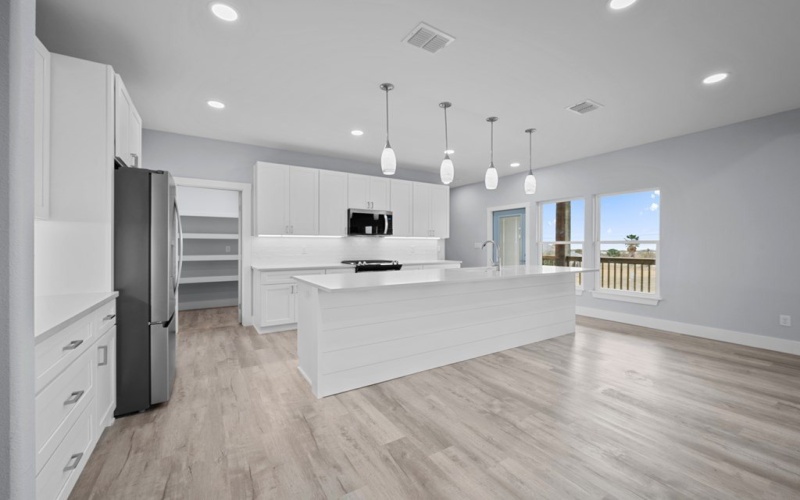 151 Front St, ROCKPORT, TX 78382, 3 Bedrooms Bedrooms, ,2 BathroomsBathrooms,Residential,For Sale,151 Front St,0,150526