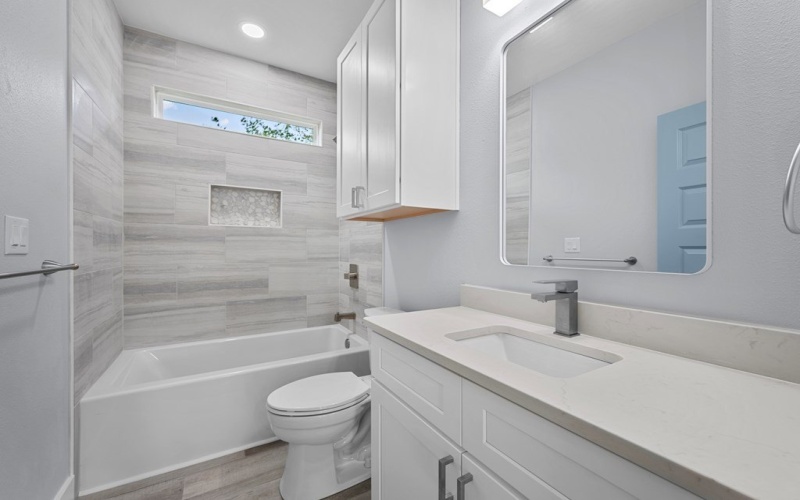 151 Front St, ROCKPORT, TX 78382, 3 Bedrooms Bedrooms, ,2 BathroomsBathrooms,Residential,For Sale,151 Front St,0,150526