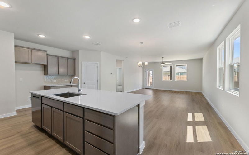 773 Whitman, New Braunfels, TX 78130, 4 Bedrooms Bedrooms, ,2 BathroomsBathrooms,Residential,For Sale,773 Whitman,0,1939903