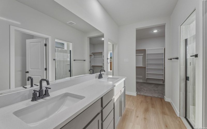 13530 Henri Castro Way, San Antonio, TX 78253, 4 Habitaciones Habitaciones , ,2 BañosBaños,Residential,En Venta,13530 Henri Castro Way,0,1939972