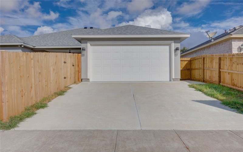 3141 Quail Springs Road, Corpus Christi, TX 78414, 5 Habitaciones Habitaciones , ,3 BañosBaños,Residential,En Venta,3141 Quail Springs Road,0,471200