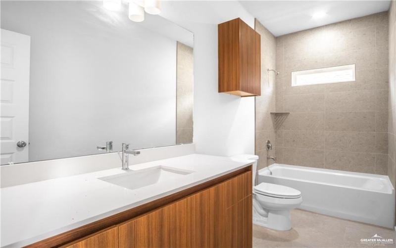 504 N Onyx Avenue, Edinburg, TX 78541, 3 Habitaciones Habitaciones , ,2 BañosBaños,Residential,En Venta,504 N Onyx Avenue,0,494286