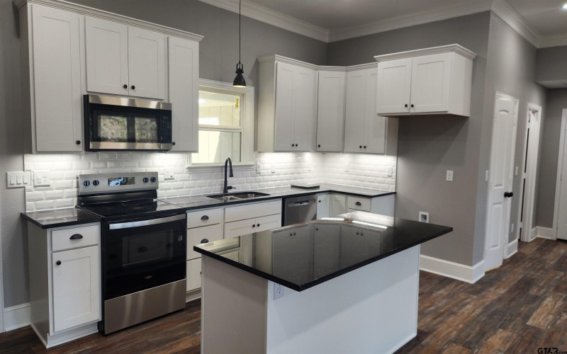 6704 COUNTY ROAD 3700, Athens, TX 75752, 3 Habitaciones Habitaciones , ,2 BañosBaños,Residential,En Venta,6704 COUNTY ROAD 3700,0,26001811