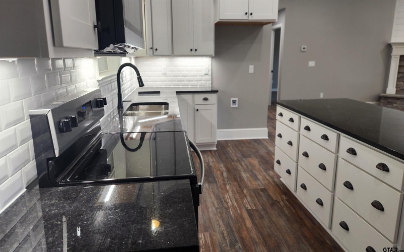 6704 COUNTY ROAD 3700, Athens, TX 75752, 3 Habitaciones Habitaciones , ,2 BañosBaños,Residential,En Venta,6704 COUNTY ROAD 3700,0,26001811