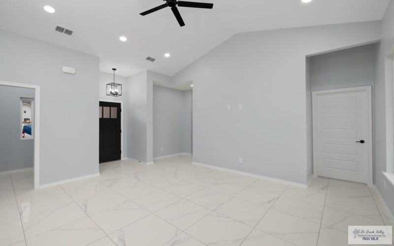 17857 REDWOOD ST, COMBES, TX 78552, 3 Habitaciones Habitaciones , ,2 BañosBaños,Residential,En Venta,17857 REDWOOD ST,0,29770297