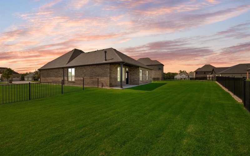 304 Big Antler Court, Heath, TX 75126, 3 Bedrooms Bedrooms, ,2 BathroomsBathrooms,Residential,For Sale,304 Big Antler Court,0,21174130