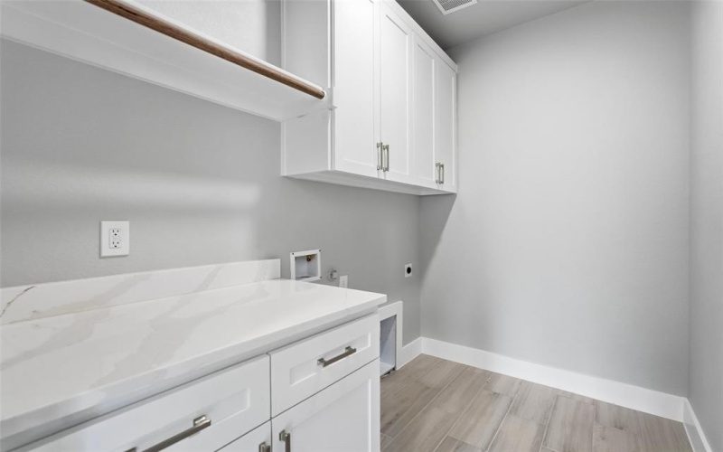 458 Sunrise Trail, Corsicana, TX 75109, 3 Bedrooms Bedrooms, ,2 BathroomsBathrooms,Residential,For Sale,458 Sunrise Trail,0,21174203