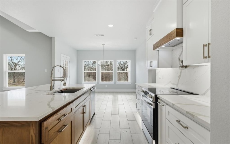 458 Sunrise Trail, Corsicana, TX 75109, 3 Bedrooms Bedrooms, ,2 BathroomsBathrooms,Residential,For Sale,458 Sunrise Trail,0,21174203