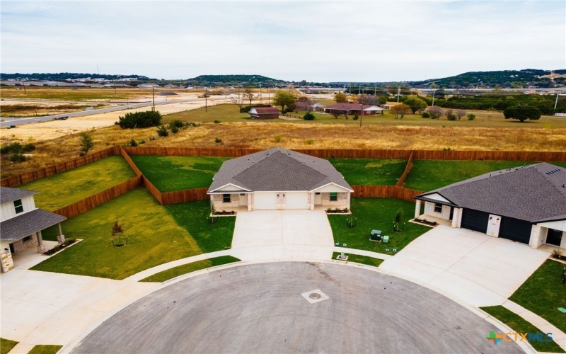 110 Levi Court unit: B #B, Copperas Cove, TX 76522, 3 Habitaciones Habitaciones , ,2 BañosBaños,Residential Multi Family,En Venta,110 Levi Court unit: B,0,599083