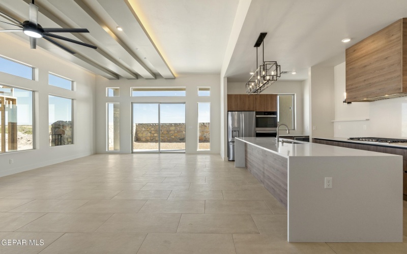 1372 COSTANZO Place, El Paso, TX 79928, 3 Habitaciones Habitaciones , ,5 BañosBaños,Residential,En Venta,1372 COSTANZO Place,0,937922