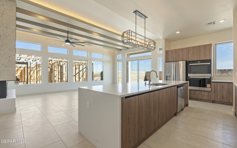 1372 COSTANZO Place, El Paso, TX 79928, 3 Habitaciones Habitaciones , ,5 BañosBaños,Residential,En Venta,1372 COSTANZO Place,0,937922