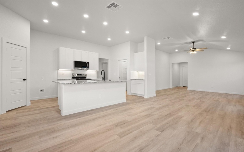 3113 140th Street, Lubbock, TX 79423, 4 Bedrooms Bedrooms, ,2 BathroomsBathrooms,Residential,For Sale,3113 140th Street,0,202601734