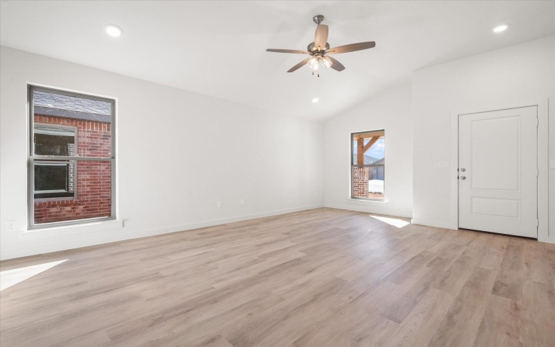 2414 Aberdeen Avenue, Wolfforth, TX 79382, 3 Bedrooms Bedrooms, ,2 BathroomsBathrooms,Residential,For Sale,2414 Aberdeen Avenue,0,202601736