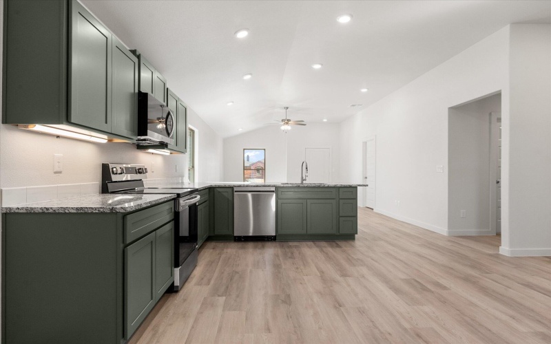 2414 Aberdeen Avenue, Wolfforth, TX 79382, 3 Bedrooms Bedrooms, ,2 BathroomsBathrooms,Residential,For Sale,2414 Aberdeen Avenue,0,202601736