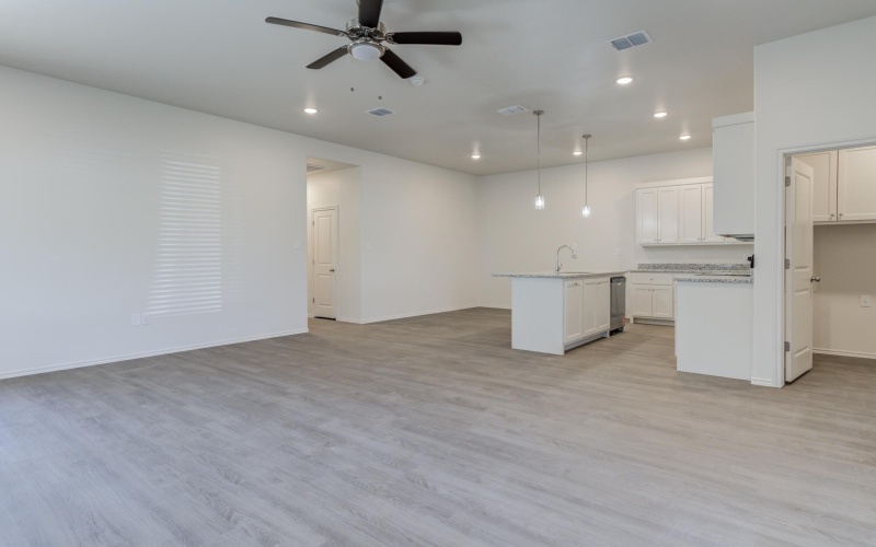 7007 40th Street, Lubbock, TX 79407, 3 Habitaciones Habitaciones , ,2 BañosBaños,Residential,En Venta,7007 40th Street,0,202601742