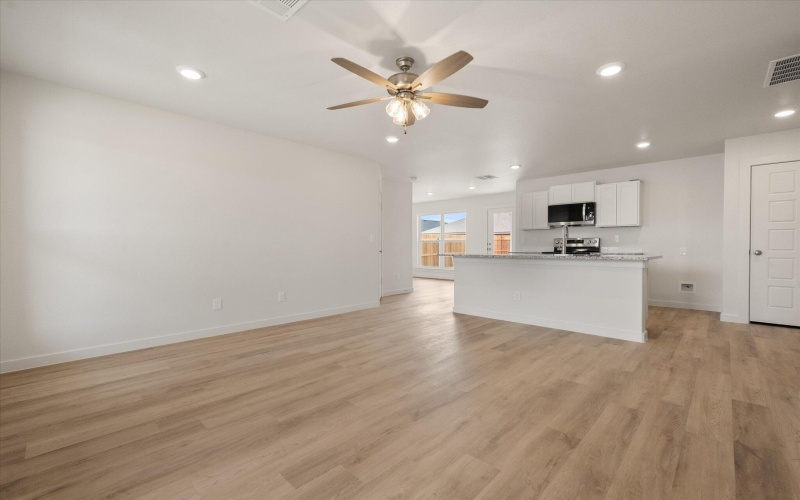 13816 Fremont Avenue, Lubbock, TX 79423, 3 Bedrooms Bedrooms, ,2 BathroomsBathrooms,Residential,For Sale,13816 Fremont Avenue,0,202601749