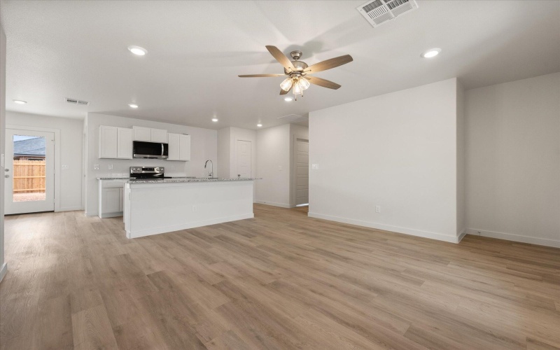 13816 Fremont Avenue, Lubbock, TX 79423, 3 Bedrooms Bedrooms, ,2 BathroomsBathrooms,Residential,For Sale,13816 Fremont Avenue,0,202601749