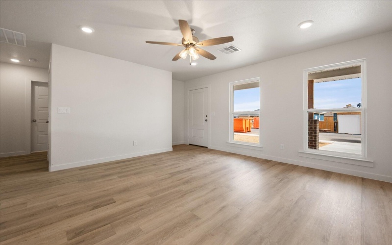 13816 Fremont Avenue, Lubbock, TX 79423, 3 Bedrooms Bedrooms, ,2 BathroomsBathrooms,Residential,For Sale,13816 Fremont Avenue,0,202601749