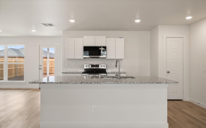 13816 Fremont Avenue, Lubbock, TX 79423, 3 Bedrooms Bedrooms, ,2 BathroomsBathrooms,Residential,For Sale,13816 Fremont Avenue,0,202601749