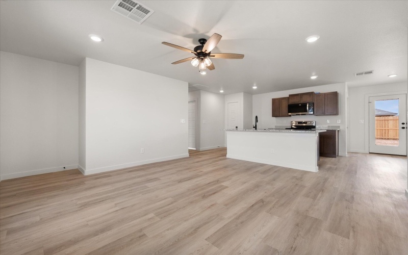 13818 Fremont Avenue, Lubbock, TX 79423, 3 Bedrooms Bedrooms, ,2 BathroomsBathrooms,Residential,For Sale,13818 Fremont Avenue,0,202601750