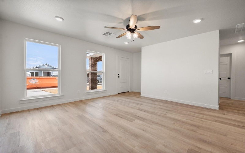 13818 Fremont Avenue, Lubbock, TX 79423, 3 Bedrooms Bedrooms, ,2 BathroomsBathrooms,Residential,For Sale,13818 Fremont Avenue,0,202601750