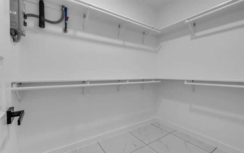 5061 Luna Grande Lp., LAREDO, TX 78046-6042, 3 Bedrooms Bedrooms, ,2 BathroomsBathrooms,Residential,For Sale,5061 Luna Grande Lp.,0,20260691