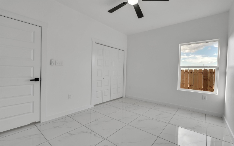 5061 Luna Grande Lp., LAREDO, TX 78046-6042, 3 Bedrooms Bedrooms, ,2 BathroomsBathrooms,Residential,For Sale,5061 Luna Grande Lp.,0,20260691