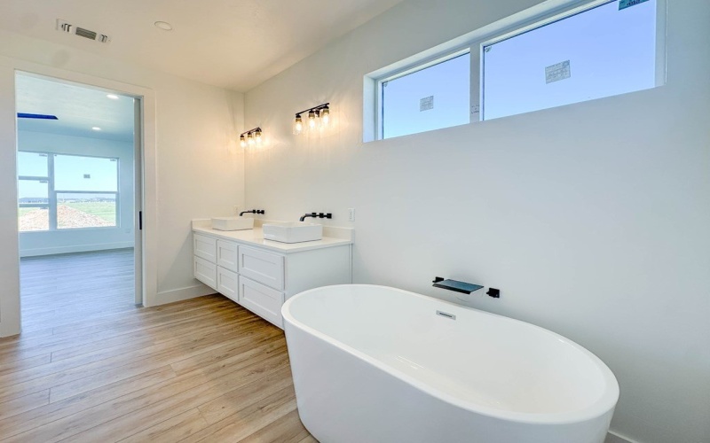 341 Private Rd 201-G, Seminole, TX 79360, 3 Bedrooms Bedrooms, ,2 BathroomsBathrooms,Residential,For Sale,341 Private Rd 201-G,0,167260