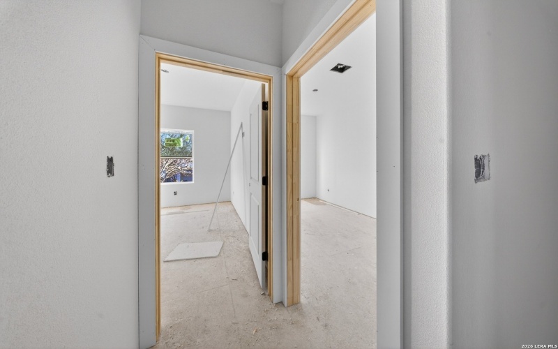 525 Dakota, San Antonio, TX 78203, ,Residential Multi Family,For Sale,525 Dakota,0,1937623