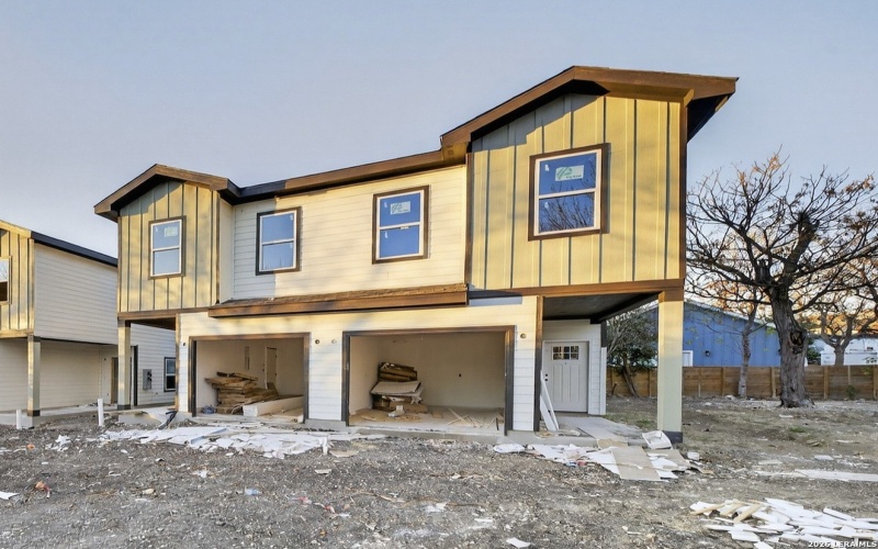 525 Dakota, San Antonio, TX 78203, ,Residential Multi Family,For Sale,525 Dakota,0,1937623