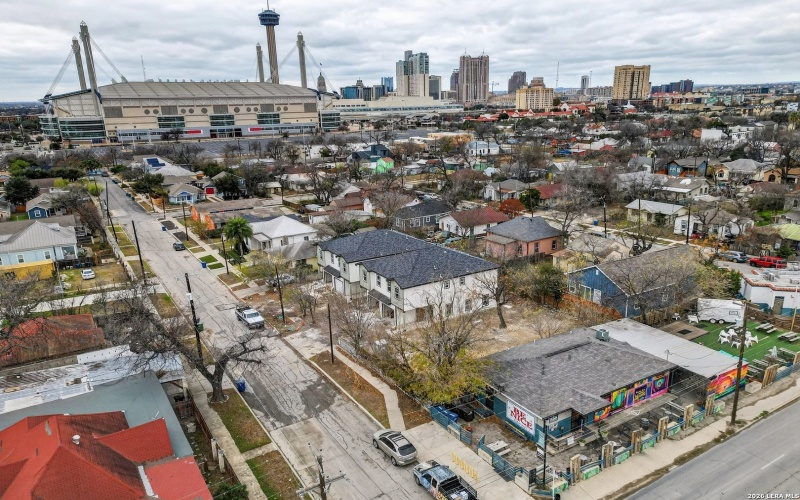 525 Dakota, San Antonio, TX 78203, ,Residential Multi Family,For Sale,525 Dakota,0,1937623