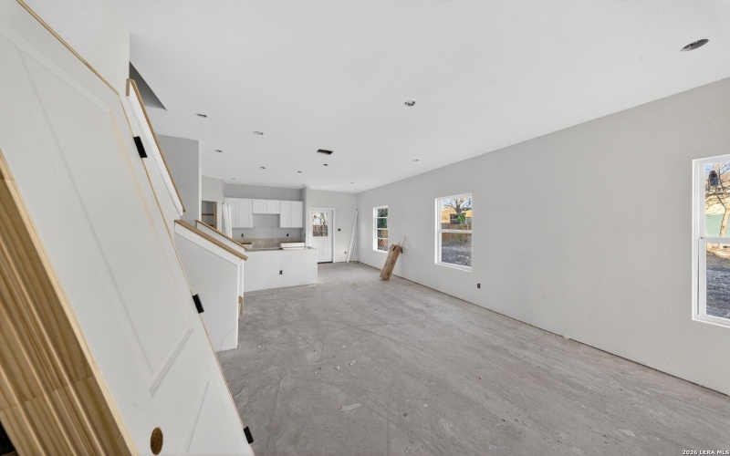 525 Dakota, San Antonio, TX 78203, ,Residential Multi Family,For Sale,525 Dakota,0,1937623