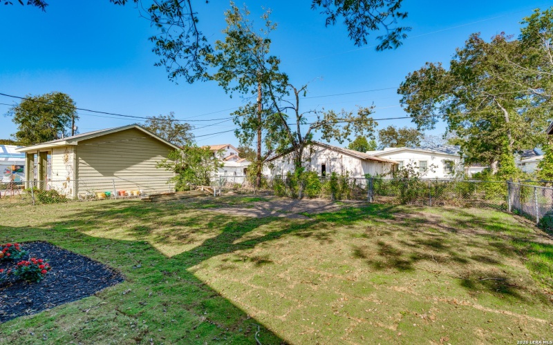 227 Burke, San Antonio, TX 78225, 3 Bedrooms Bedrooms, ,2 BathroomsBathrooms,Residential,For Sale,227 Burke,0,1939976