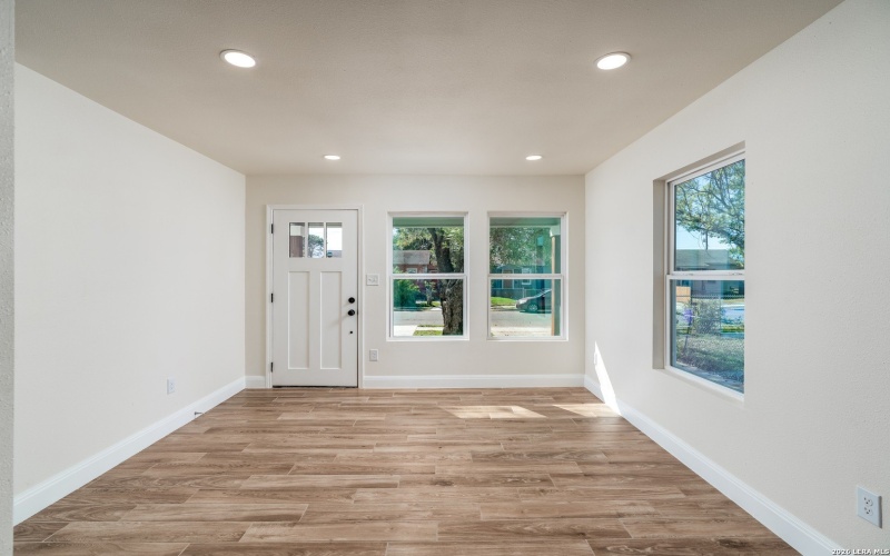 227 Burke, San Antonio, TX 78225, 3 Bedrooms Bedrooms, ,2 BathroomsBathrooms,Residential,For Sale,227 Burke,0,1939976