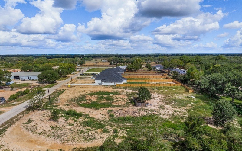 165 Oak Cluster Drive, Columbus, TX 78934, 3 Bedrooms Bedrooms, ,2 BathroomsBathrooms,Residential,For Sale,165 Oak Cluster Drive,0,155000