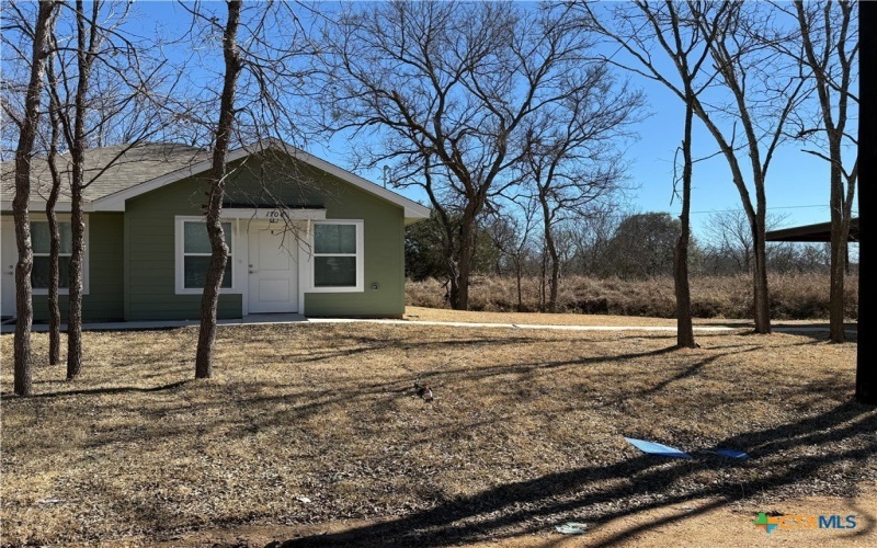 1704 E 3rd, Lampasas, TX 76550, 2 Bedrooms Bedrooms, ,2 BathroomsBathrooms,Residential Multi Family,For Sale,1704 E 3rd,0,603736