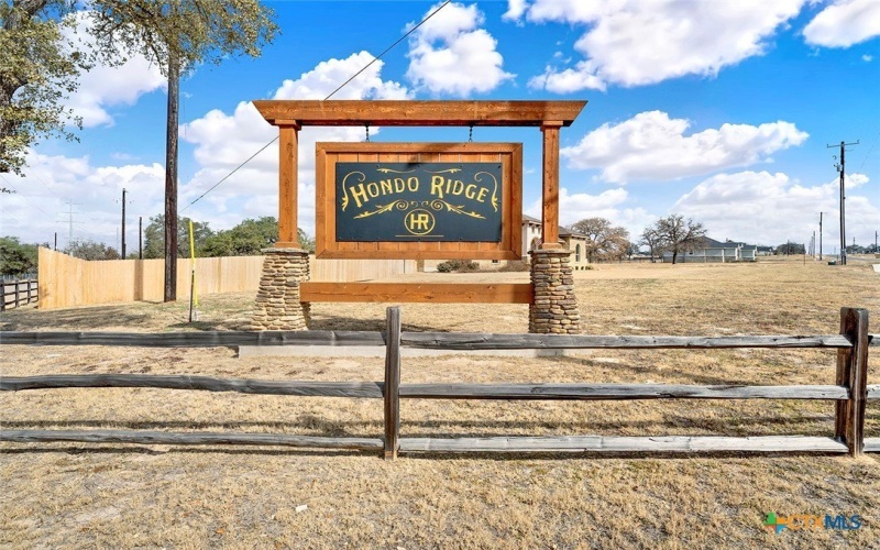 100 Hondo Ridge, La Vernia, TX 78121, 4 Bedrooms Bedrooms, ,2 BathroomsBathrooms,Residential,For Sale,100 Hondo Ridge,0,604059