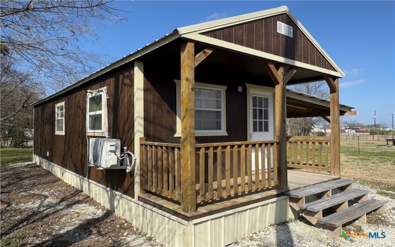 400 E Mignonette Street, Kosse, TX 76653, 1 Bedroom Bedrooms, ,1 BathroomBathrooms,Residential,For Sale,400 E Mignonette Street,0,604116