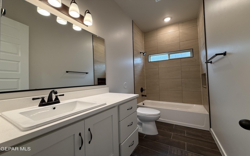 813 FAIRFORD Place, El Paso, TX 79928, 4 Habitaciones Habitaciones , ,3 BañosBaños,Residential,En Venta,813 FAIRFORD Place,0,937937