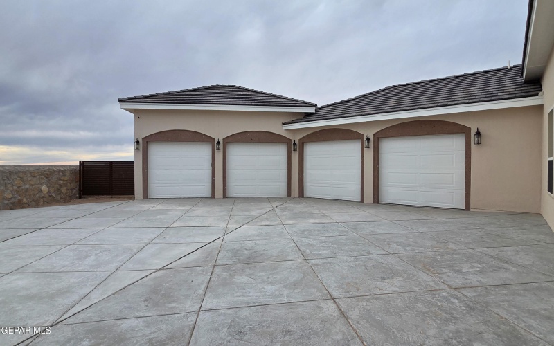 2034 CIMARRON BLUFF Lane, El Paso, TX 79911, 5 Habitaciones Habitaciones , ,5 BañosBaños,Residential,En Venta,2034 CIMARRON BLUFF Lane,0,937951